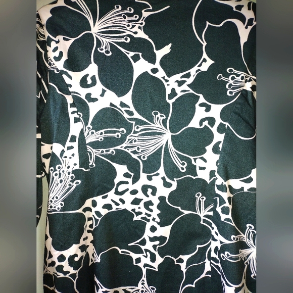 LIKE NEW Laris Knee-Length Floral Blazer Jacket - Picture 6 of 8